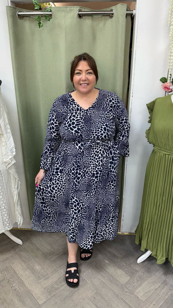 V neck magic dress onesize 16-26