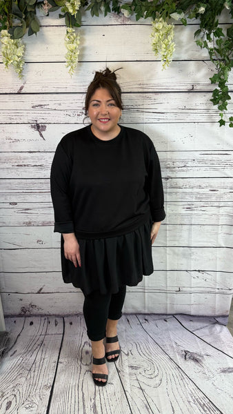 Bethan Onesize 20-24 £12